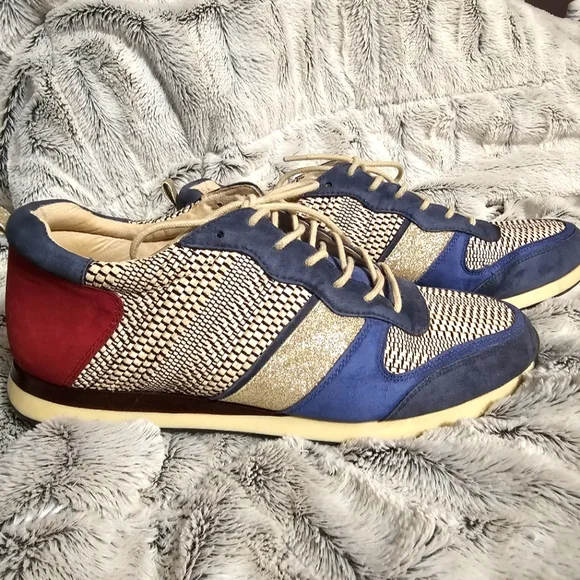 Antonio Melani Suede Leather Sneakers - Picture 2 of 5